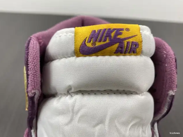 Rep MAX Brotherhood Jordan High OG 1 555088-706 Air 0330
